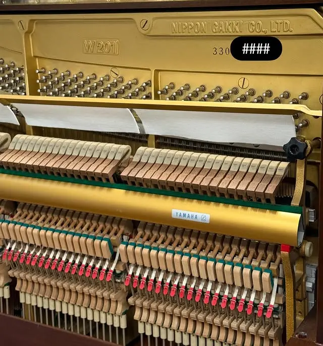 二手 YAMAHA 鋼琴 YAMAHA 山葉｜W201 直立式鋼琴