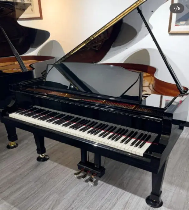 二手 KAWAI 鋼琴 KAWAI 河合｜R-1